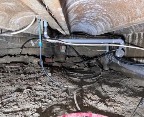 Kruipruimte ventilatie verhelpt vochtproblemen in Pernis Kruipruimte ventilatie verhelpt vochtproblemen in Pernis