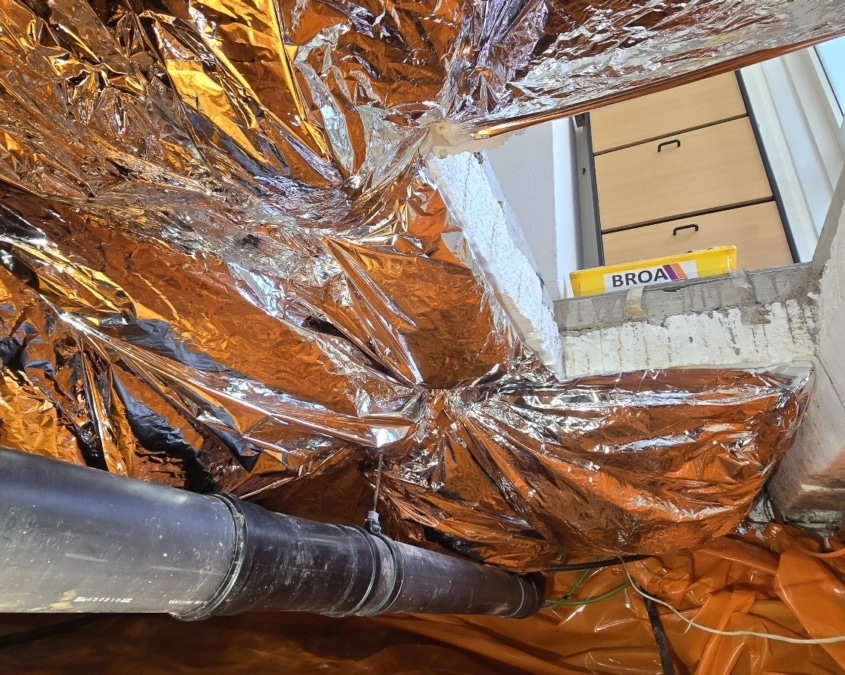 Vloerisolatie onder houten vloer