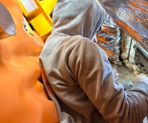 Stank verholpen door kruipruimte ventilatie in Maarssen Stank verholpen door kruipruimte ventilatie in Maarssen