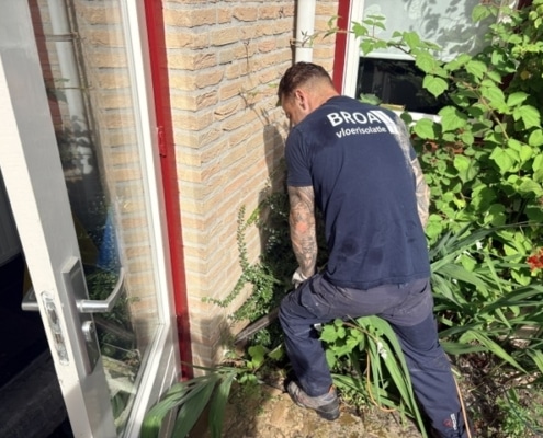 Kruipruimte ventilatie gaat schimmels tegen in Raamsdonksveer Kruipruimte ventilatie gaat schimmels tegen in Raamsdonksveer